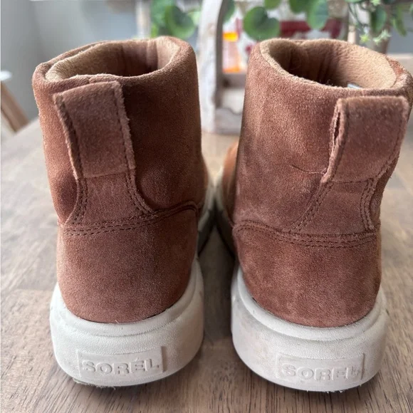 Sorrel youth suede waterproof boot - Picture 4 of 6